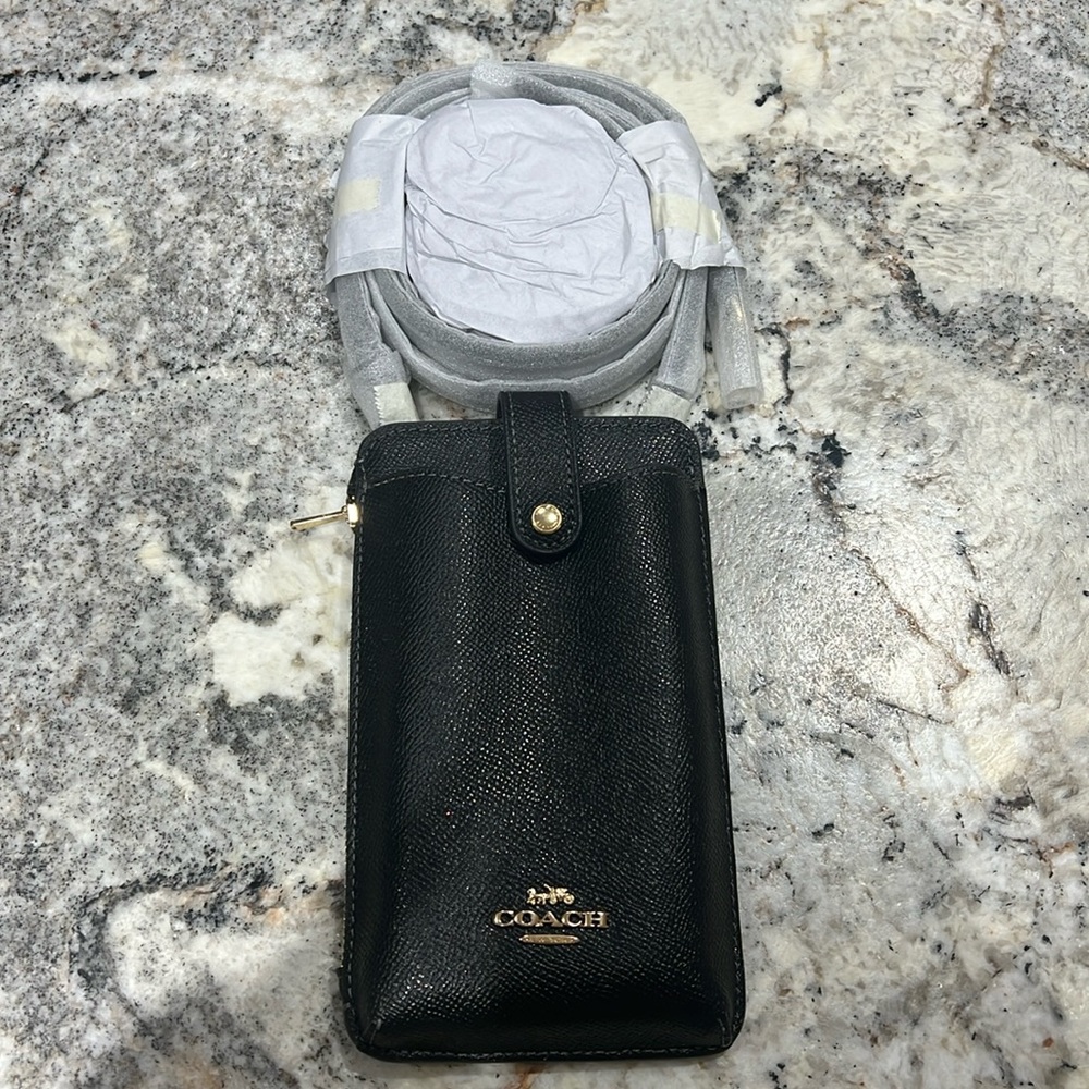 NWOT Coach Phone Crossbody